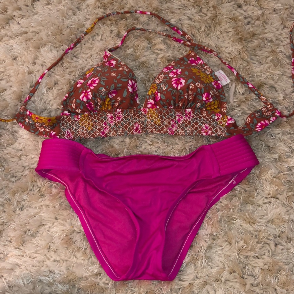 Bathing suit